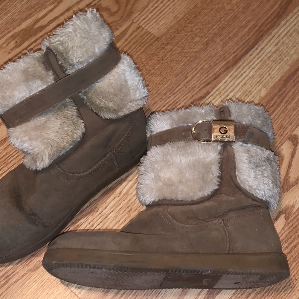 Women’s Fuzzy Boots Guess